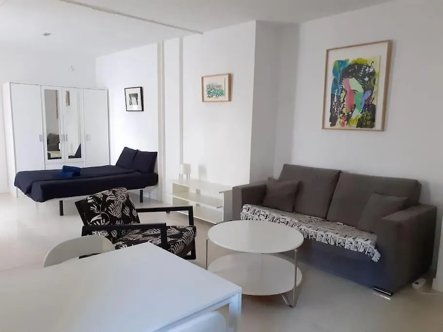 Apartamento Cosy Flat / Literally At The Foot Of Alhambra Granada 0*,  España
